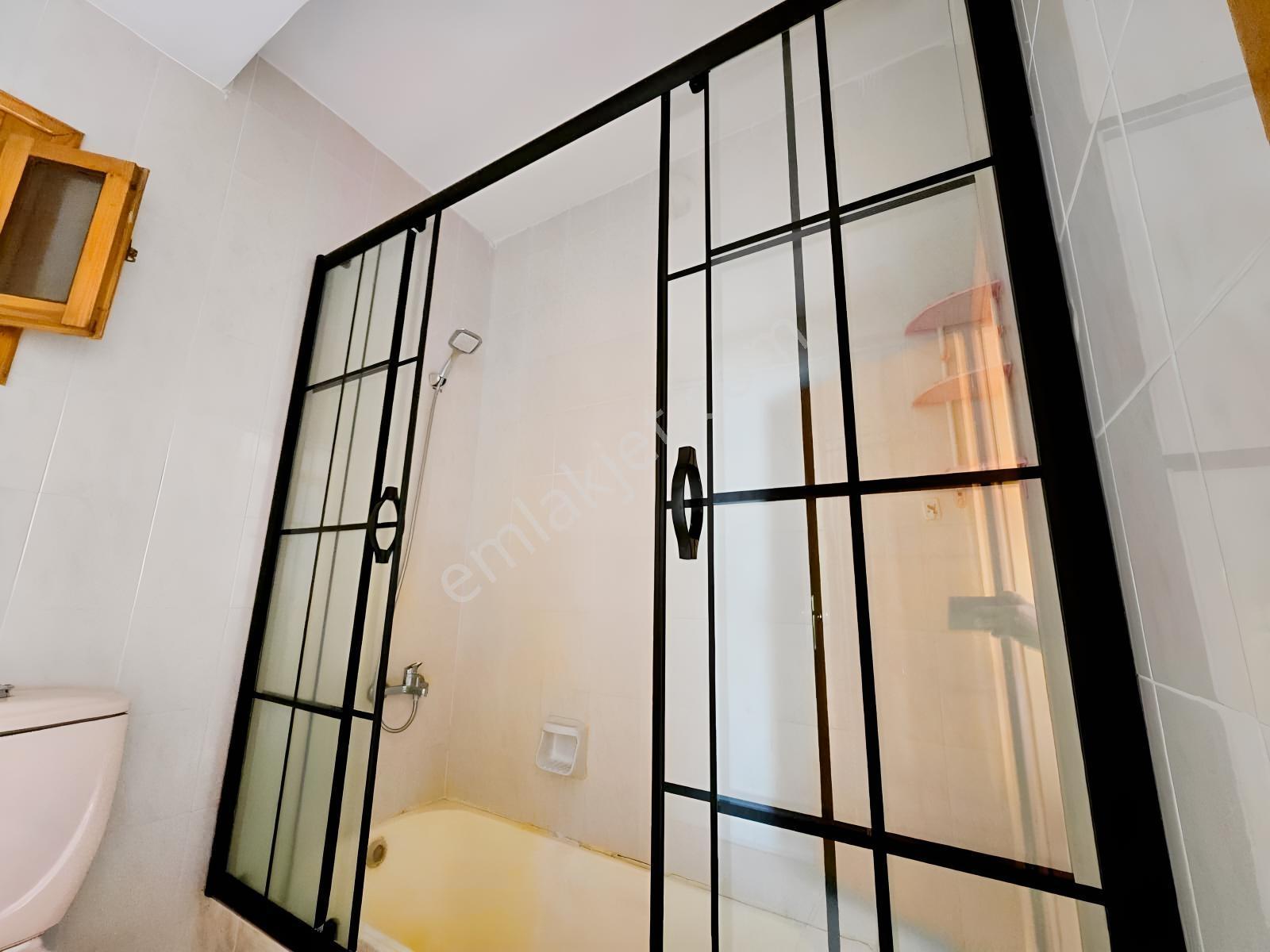 Çankaya Öveçler'de 330m² Dubleks 6+1,otoparklı Ve Boyalı Dubleks — fotoğraf 15