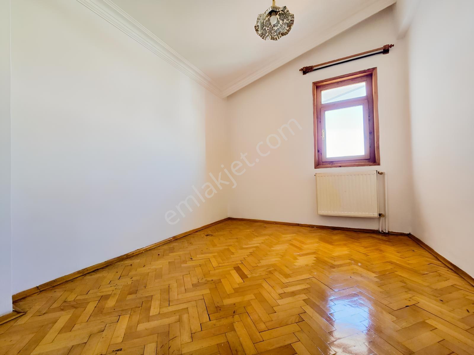 Çankaya Öveçler'de 330m² Dubleks 6+1,otoparklı Ve Boyalı Dubleks — fotoğraf 27