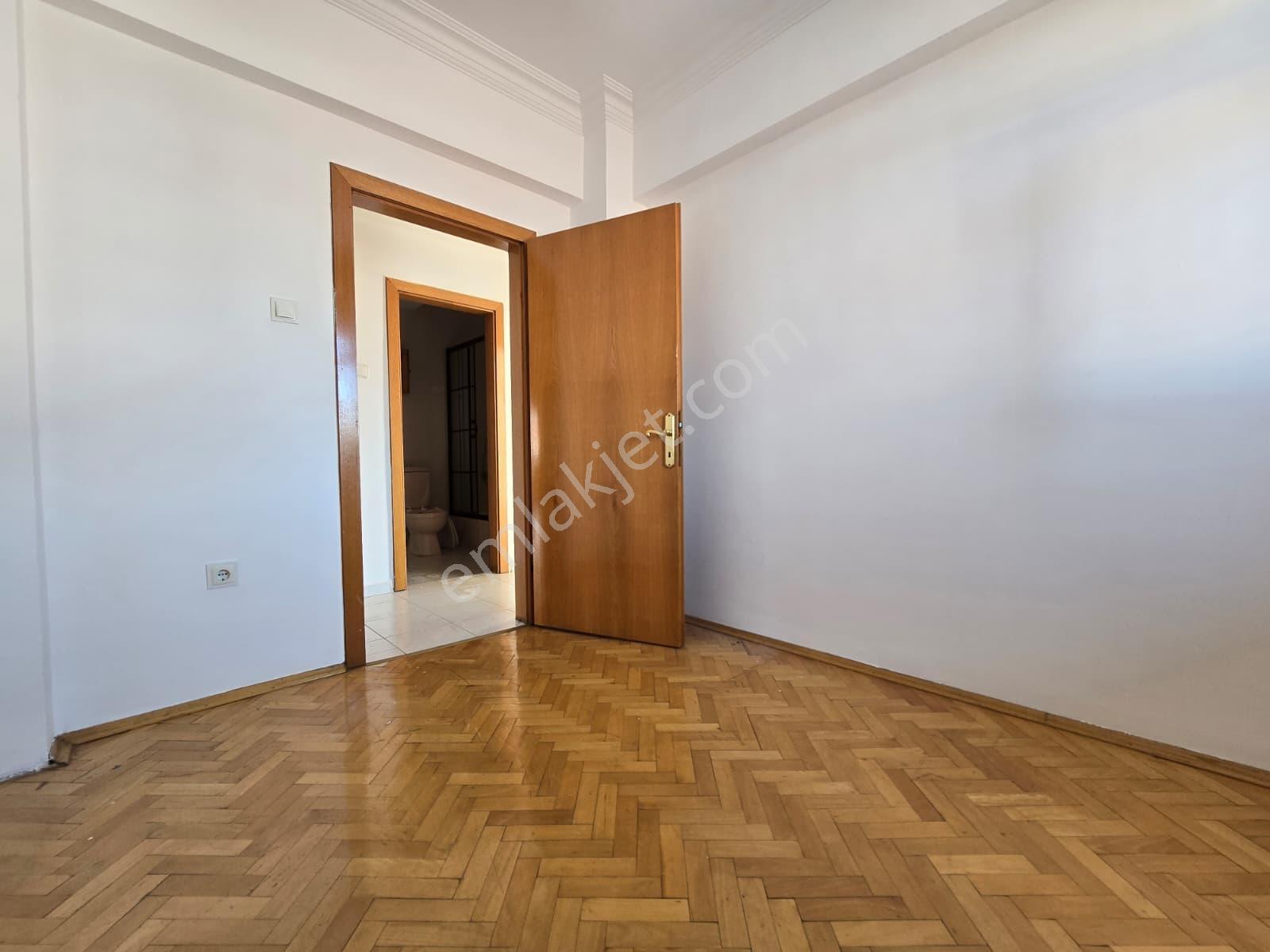 Çankaya Öveçler'de 330m² Dubleks 6+1,otoparklı Ve Boyalı Dubleks — fotoğraf 35