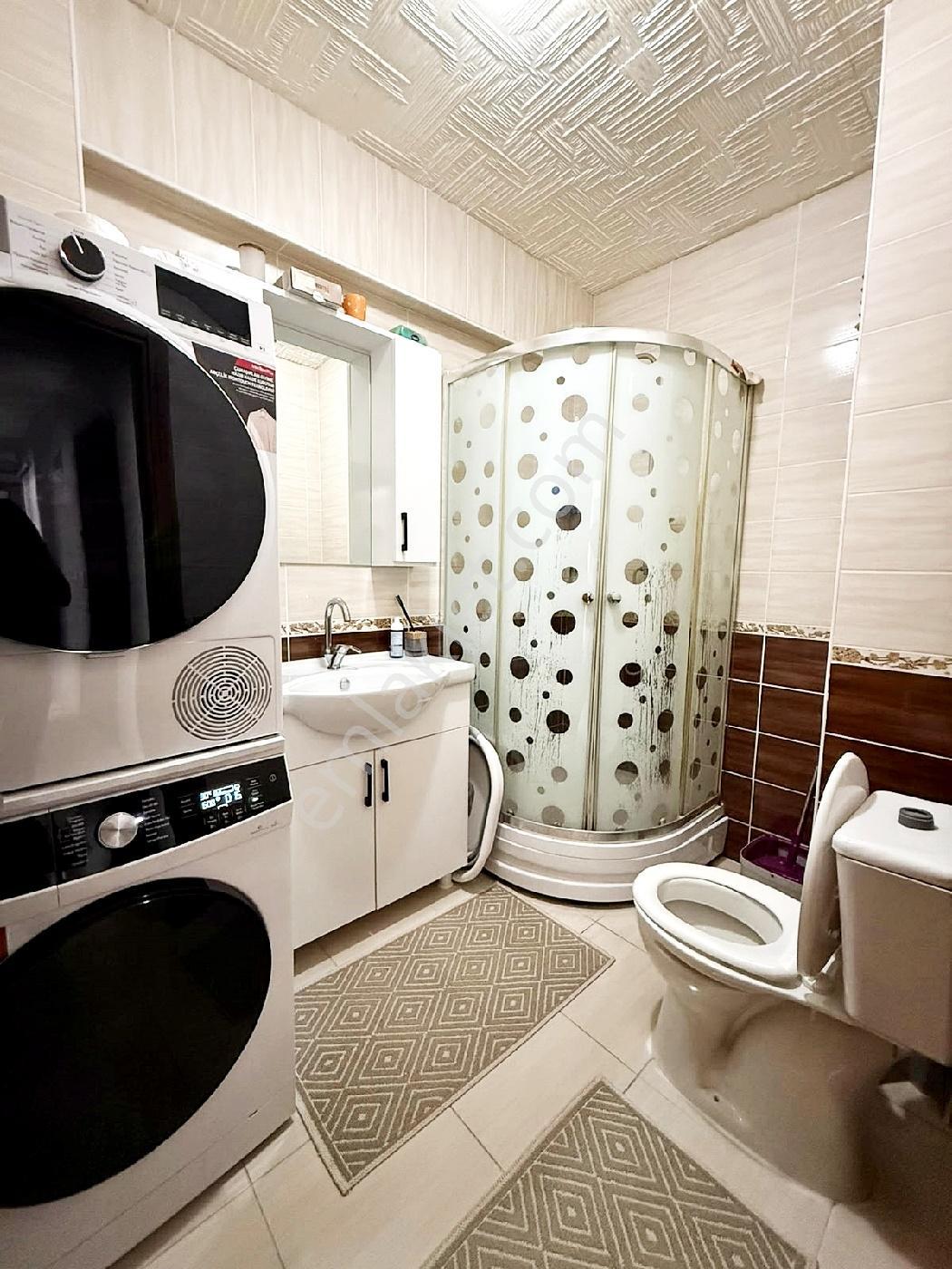 Metrobüse Yürüme Mesafesinde | 100 M² Ferah 2+1 Satılık Daire — fotoğraf 16