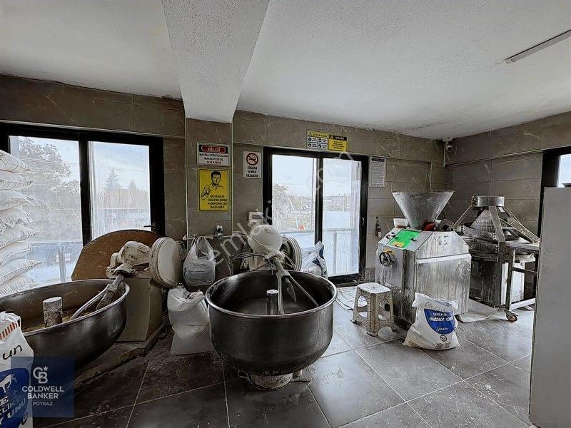 Menderes Coldwell Banker Poyraz'dan Satılık Ticari Bina — fotoğraf 9