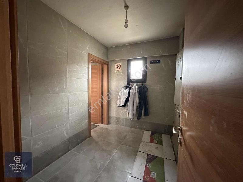 Menderes Coldwell Banker Poyraz'dan Satılık Ticari Bina — fotoğraf 18