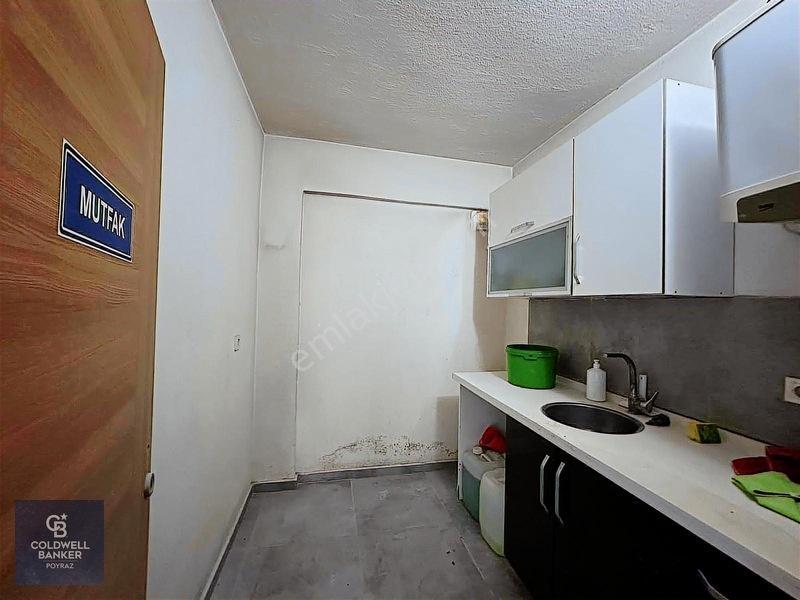 Menderes Coldwell Banker Poyraz'dan Satılık Ticari Bina — fotoğraf 19