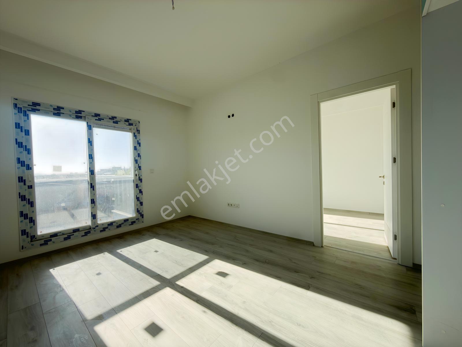Çiğli Uğur Mumcu Kalevita Evleri Satılık 1+1 Daire — fotoğraf 13