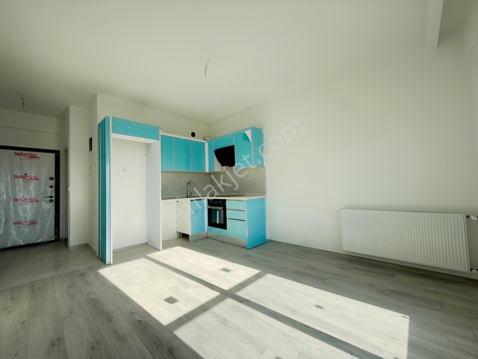 Çiğli Uğur Mumcu Kalevita Evleri Satılık 1+1 Daire — fotoğraf 19