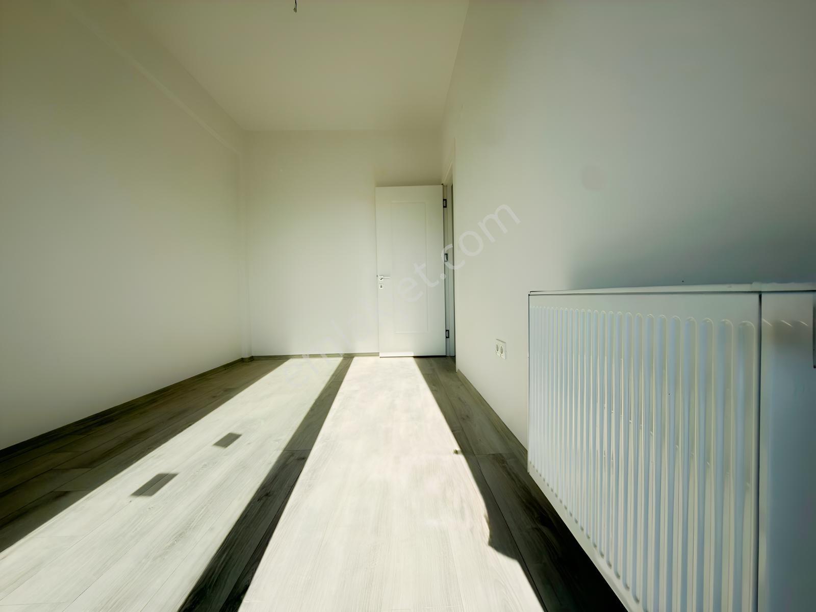 Çiğli Uğur Mumcu Kalevita Evleri Satılık 1+1 Daire — fotoğraf 31