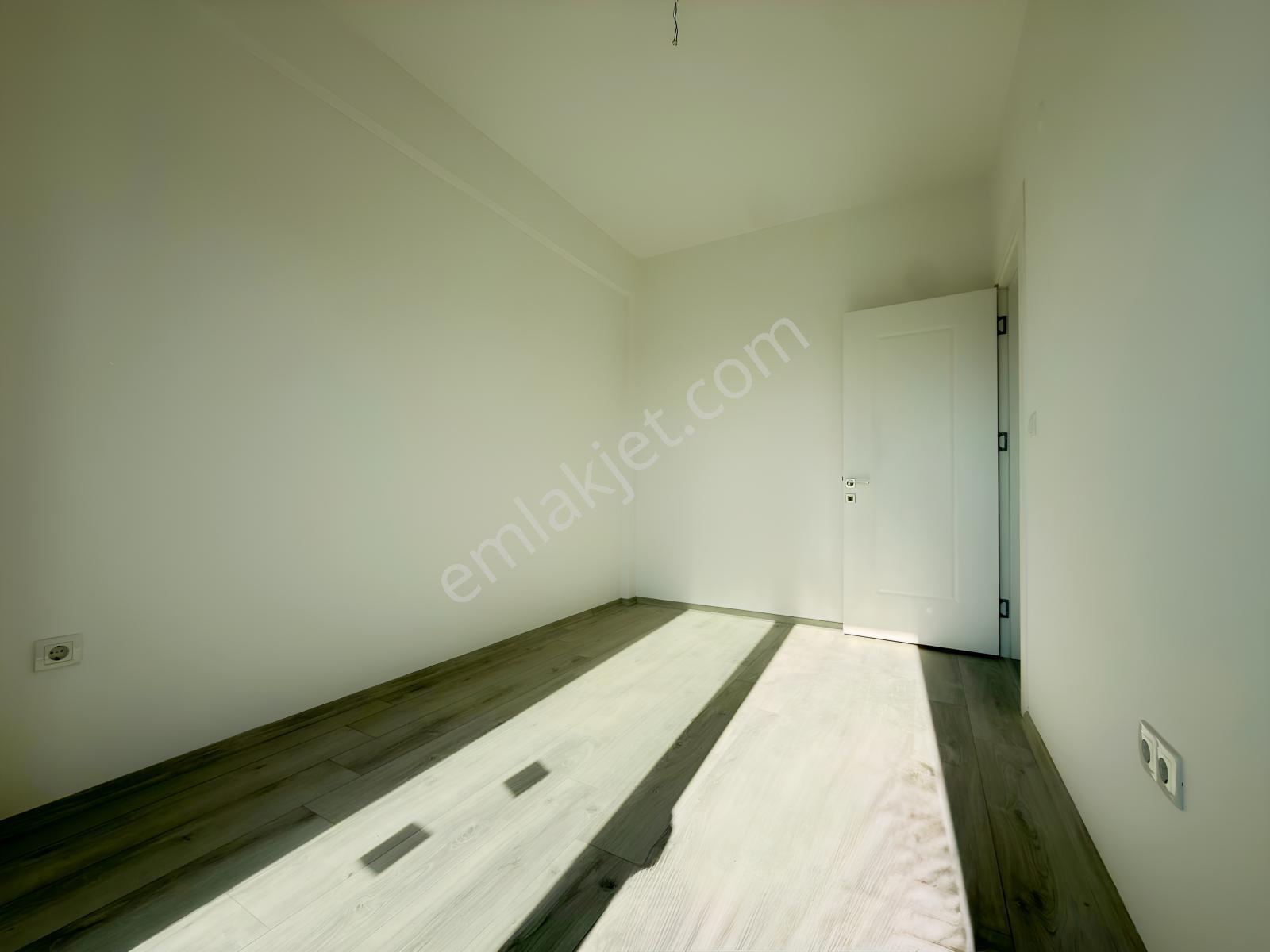 Çiğli Uğur Mumcu Kalevita Evleri Satılık 1+1 Daire — fotoğraf 32
