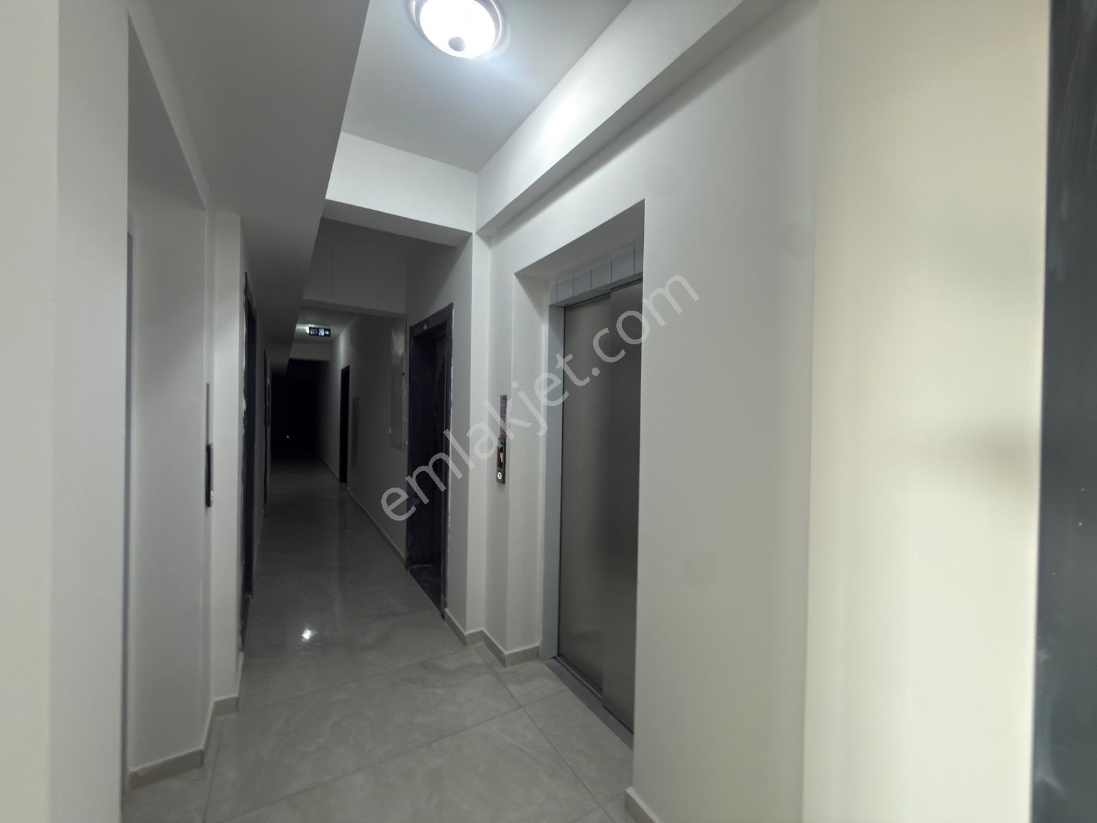 Çiğli Uğur Mumcu Kalevita Evleri Satılık 1+1 Daire — fotoğraf 34