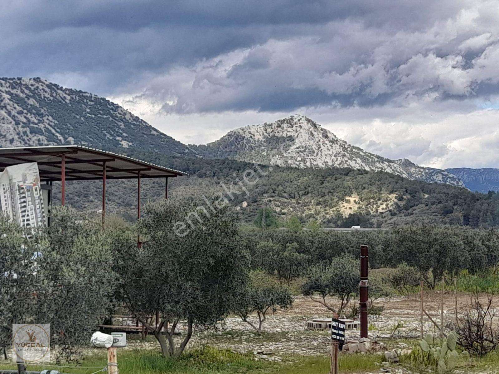 Antalya Aksu Karaöz 1000 M2 Ana Yola 300 M2 Dsi Kayıtlı Yerimiz