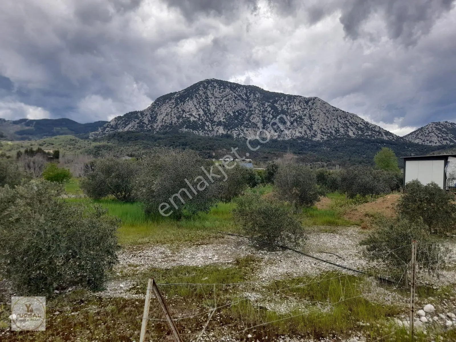 Antalya Aksu Karaöz 1000 M2 Ana Yola 300 M2 Dsi Kayıtlı Yerimiz — fotoğraf 2