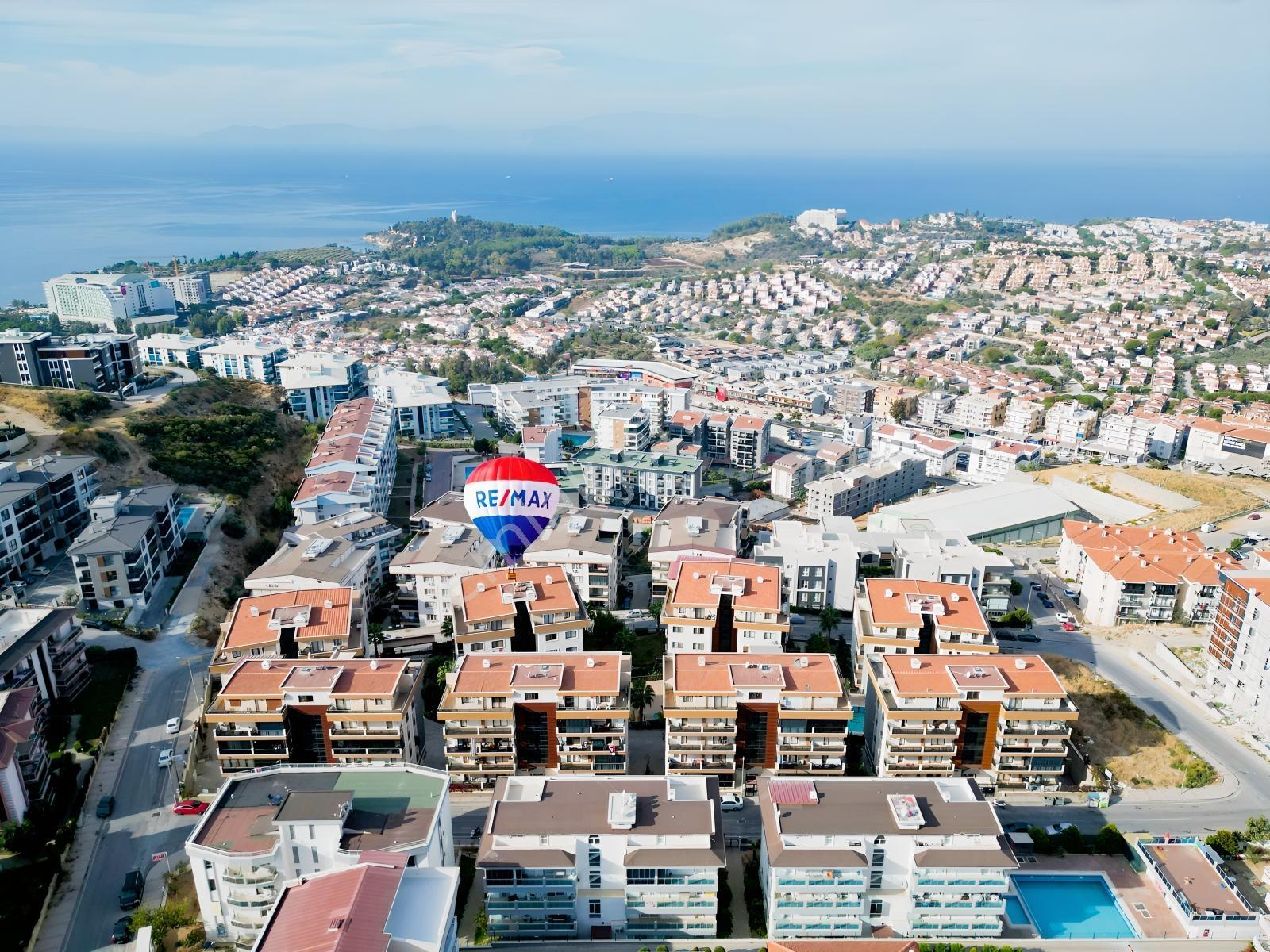 Kuşadası Değırmendere Mh. Royal Class Sitesinde Ebeveyn Banyolu — fotoğraf 25
