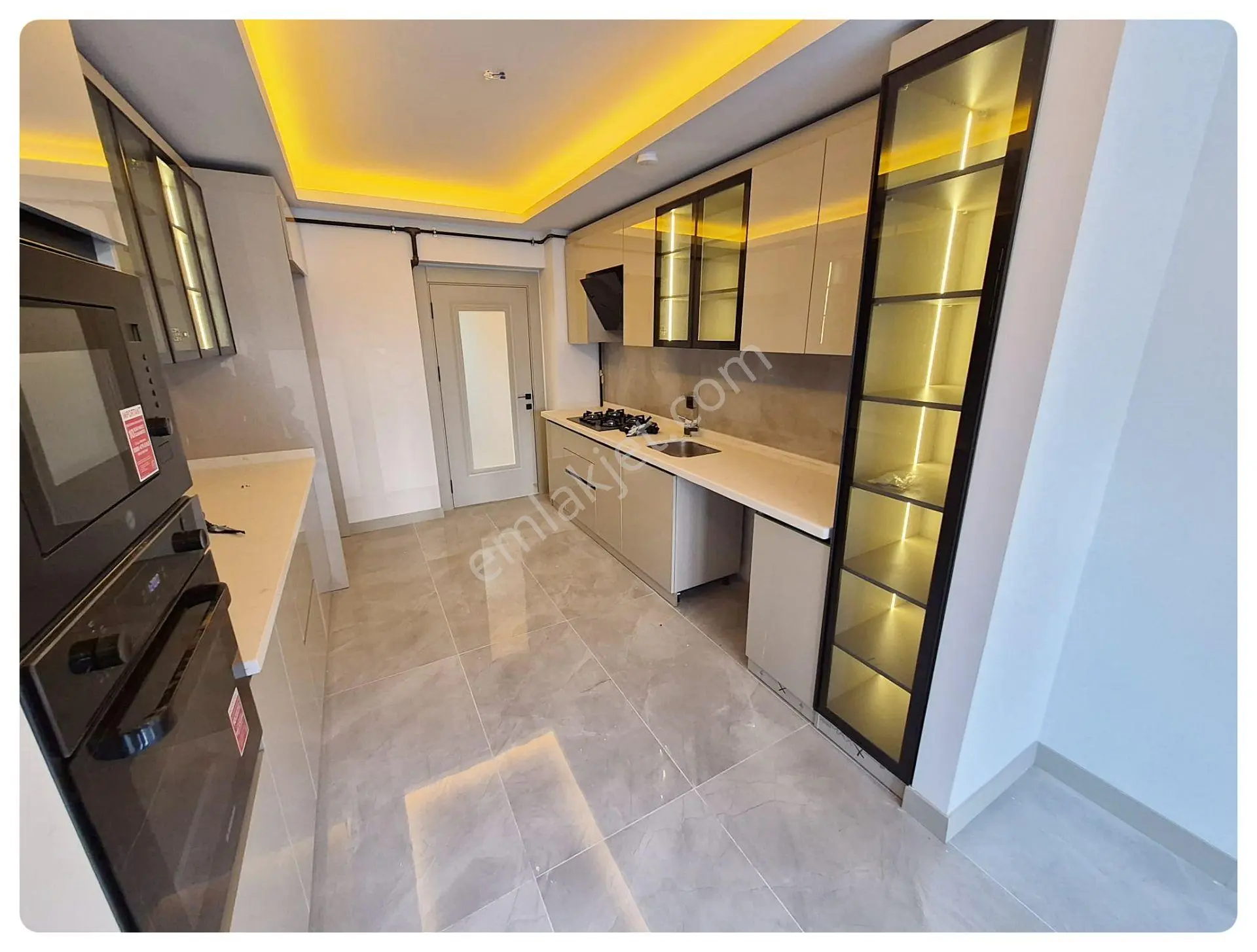 Çiğdemtepede Selim Cad Yakını Sıfır Ful Yapılı Satlık 3+1 Daire — fotoğraf 4