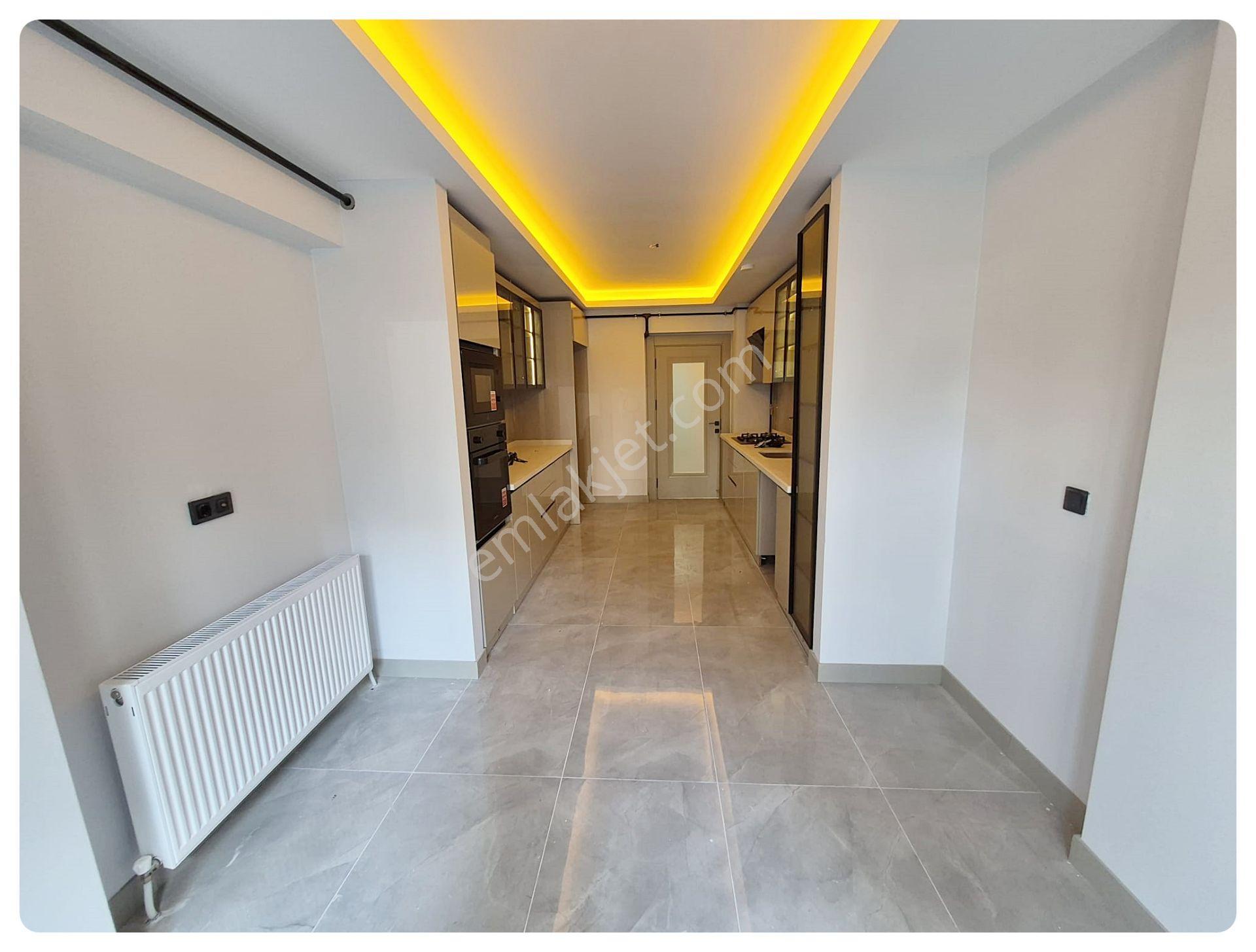 Çiğdemtepede Selim Cad Yakını Sıfır Ful Yapılı Satlık 3+1 Daire — fotoğraf 7
