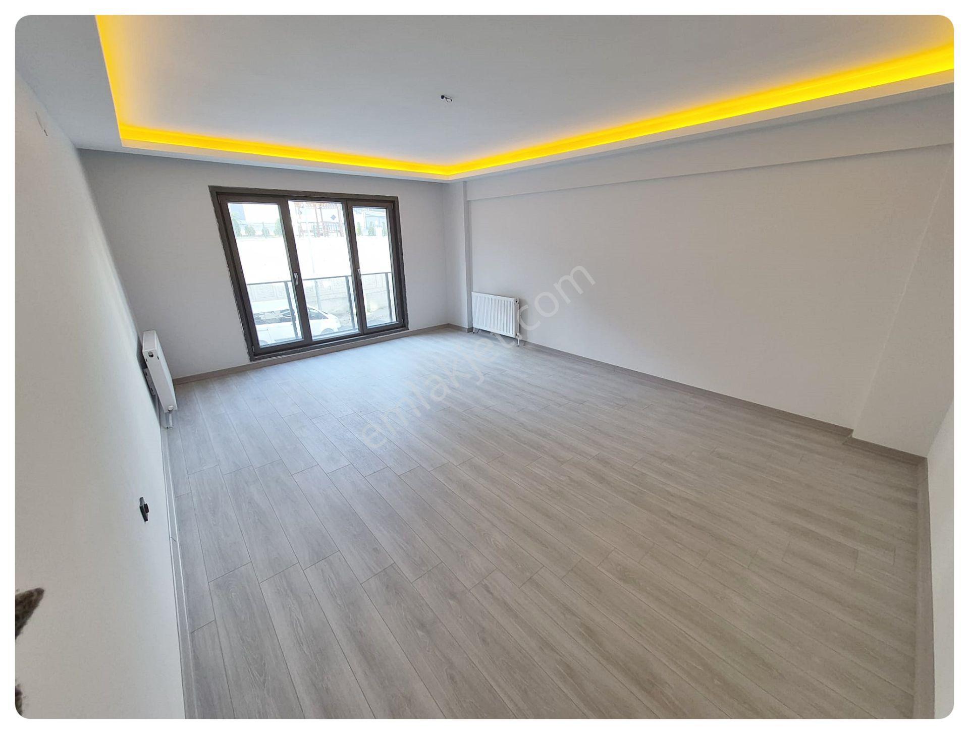 Çiğdemtepede Selim Cad Yakını Sıfır Ful Yapılı Satlık 3+1 Daire — fotoğraf 13