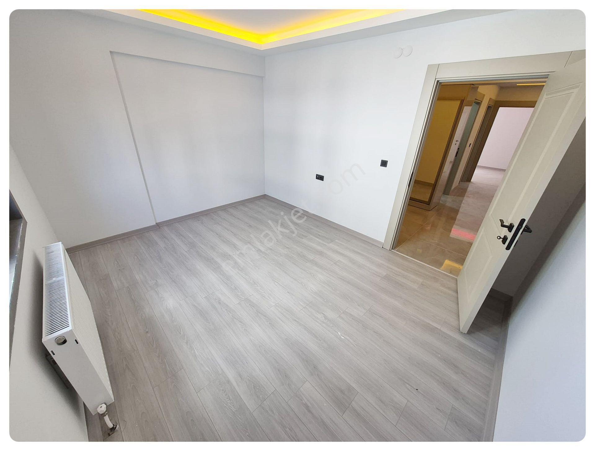 Çiğdemtepede Selim Cad Yakını Sıfır Ful Yapılı Satlık 3+1 Daire — fotoğraf 21