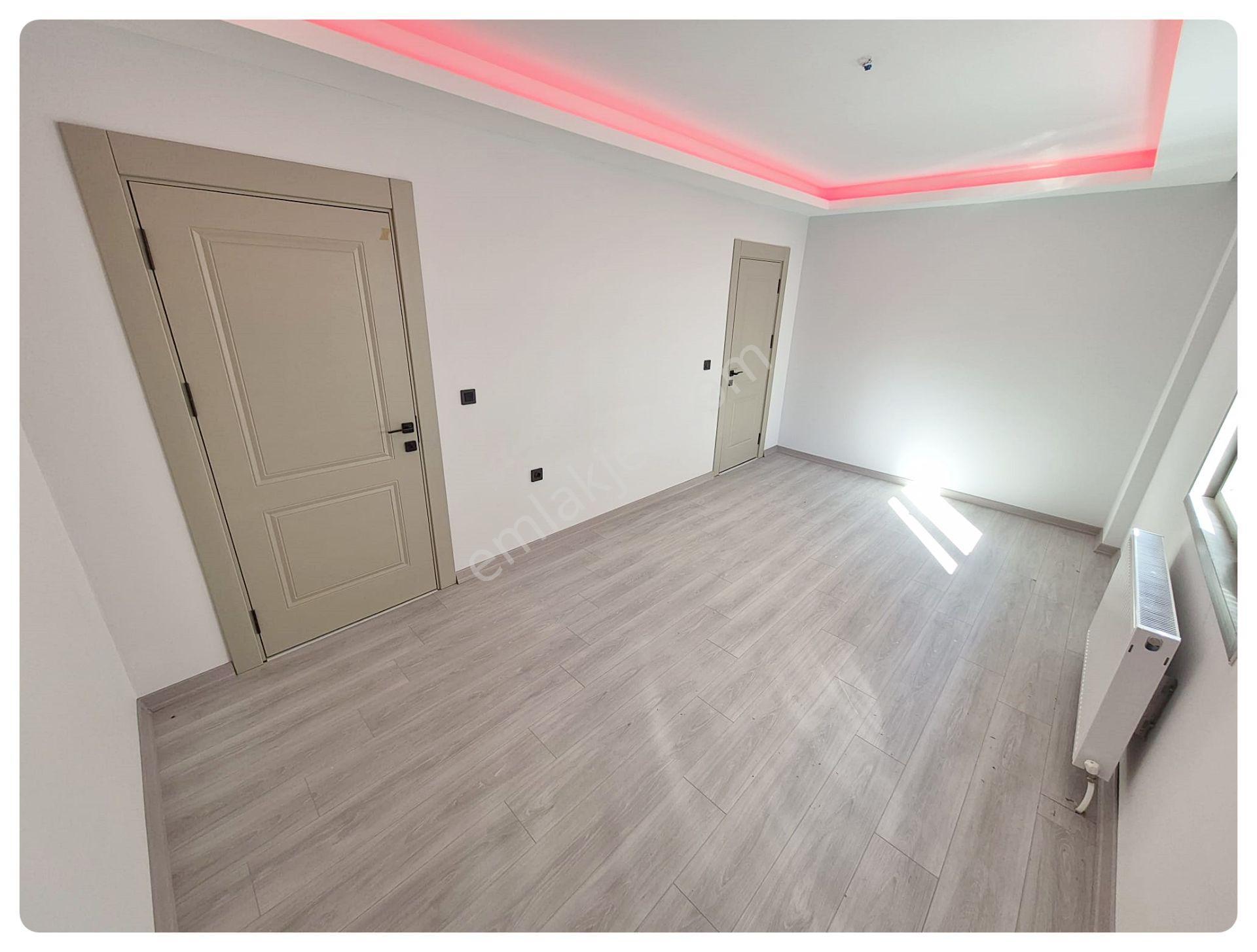 Çiğdemtepede Selim Cad Yakını Sıfır Ful Yapılı Satlık 3+1 Daire — fotoğraf 24