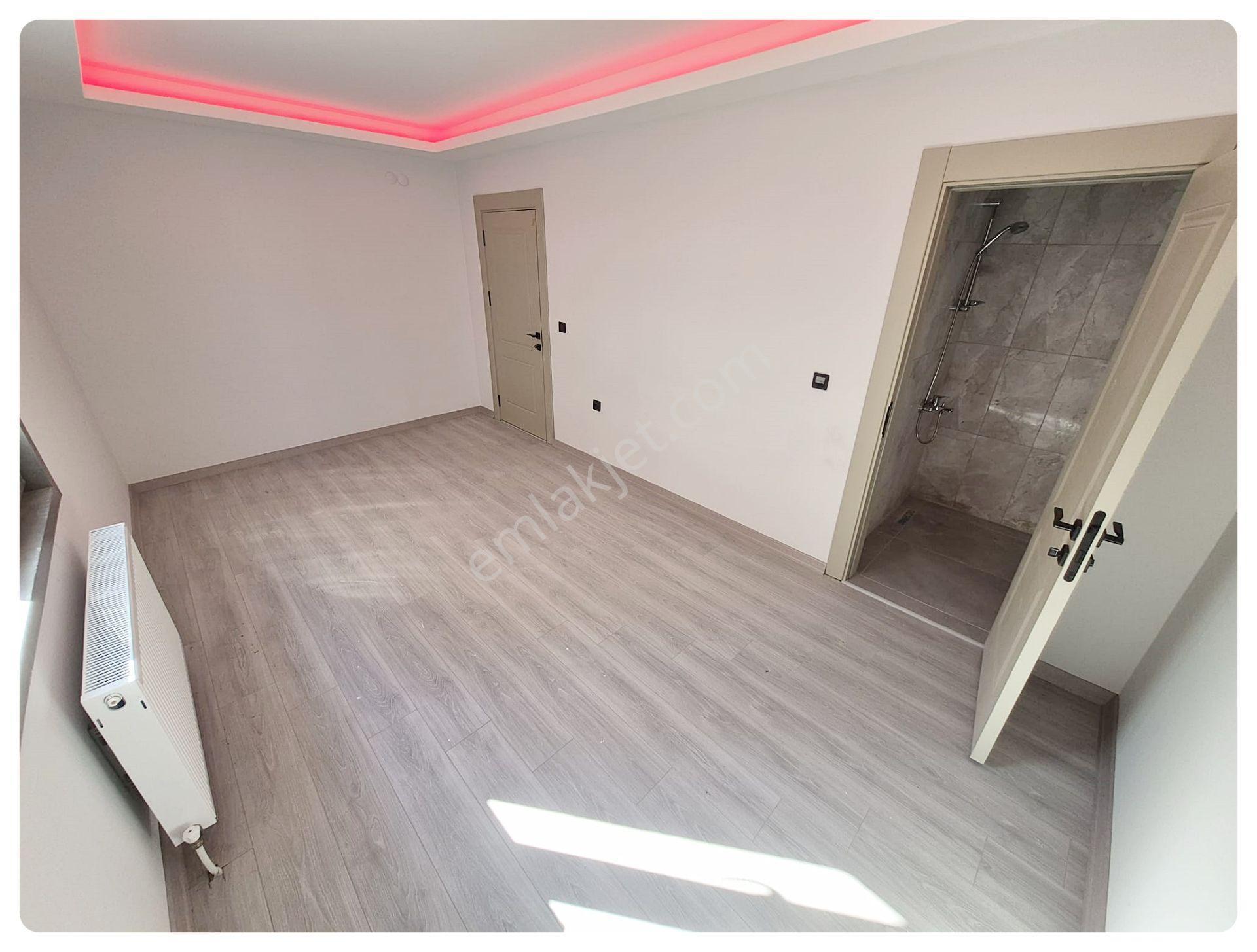 Çiğdemtepede Selim Cad Yakını Sıfır Ful Yapılı Satlık 3+1 Daire — fotoğraf 27