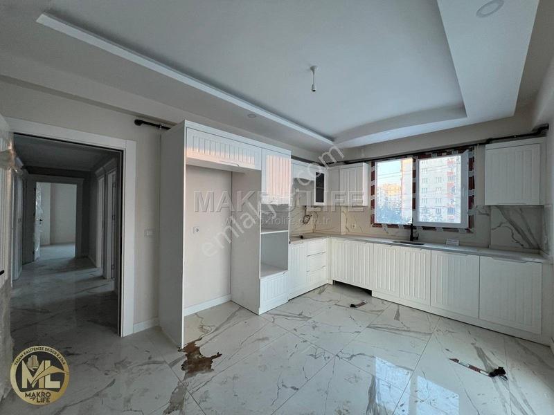 Paris Düğün Salonu Arkasında Taşınmaya Hazır 3+1 Satılık Daire