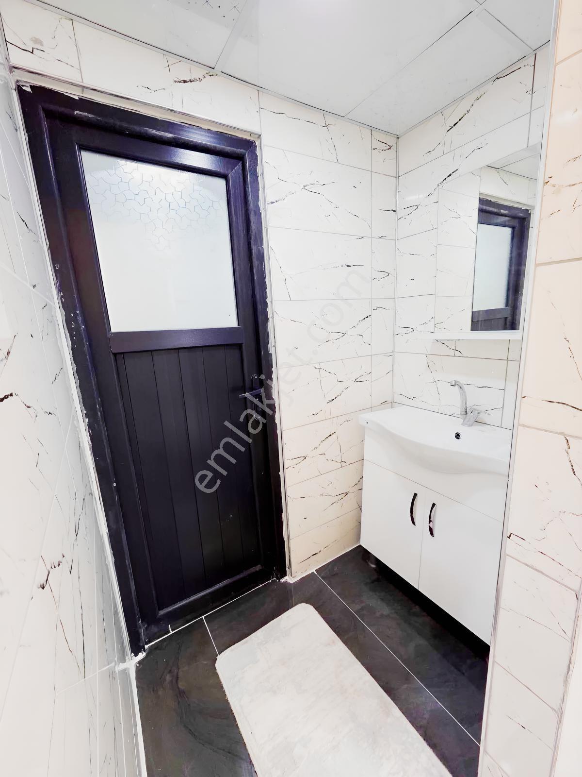 Acil Satılık 2+1 Site İçerisinde — fotoğraf 19