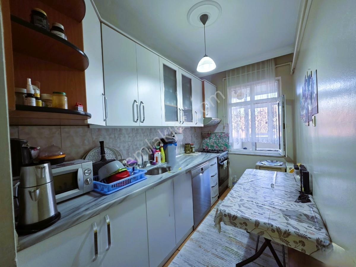 Satılık Ara Kat Çift Cepheli, Balkonlu 2+1 Daire !! — fotoğraf 7