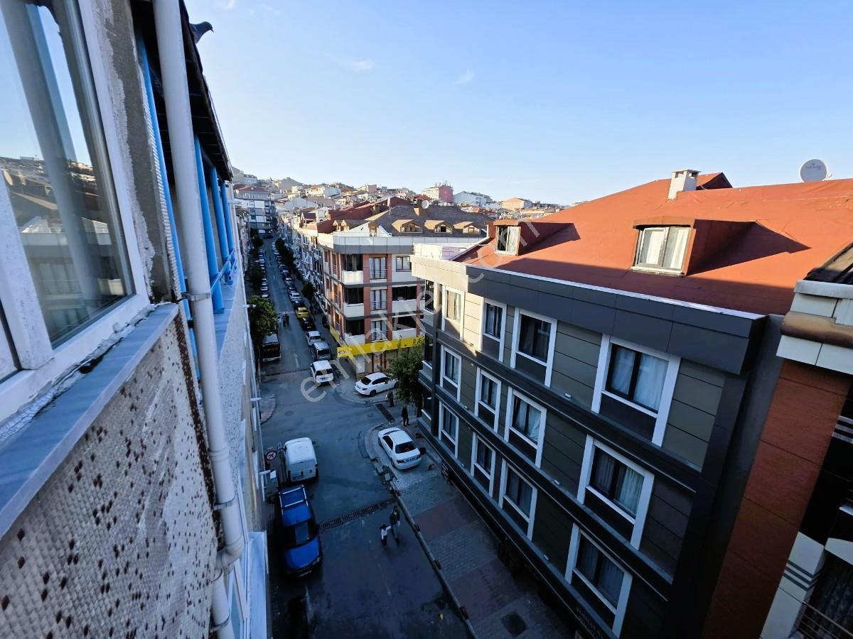 Satılık Ara Kat Çift Cepheli, Balkonlu 2+1 Daire !! — fotoğraf 21