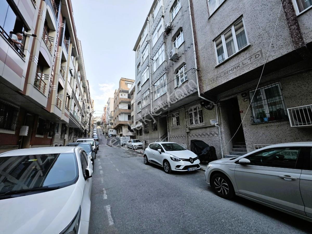 Satılık Ara Kat Çift Cepheli, Balkonlu 2+1 Daire !! — fotoğraf 24