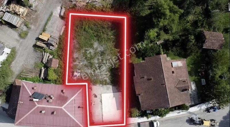 Altınderenin Merkezinde Müthiş Lokasyon Ana Yola Sıfır Arsa — fotoğraf 4