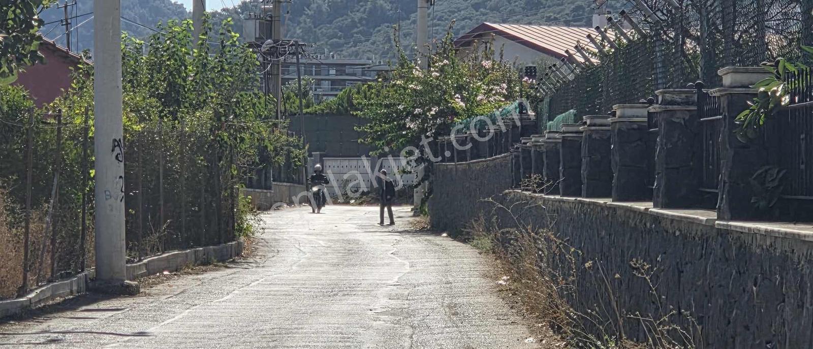 Sahilevlerine 33 Metre Yola Cepheli 4070 M2 Malikane Arsası — fotoğraf 18