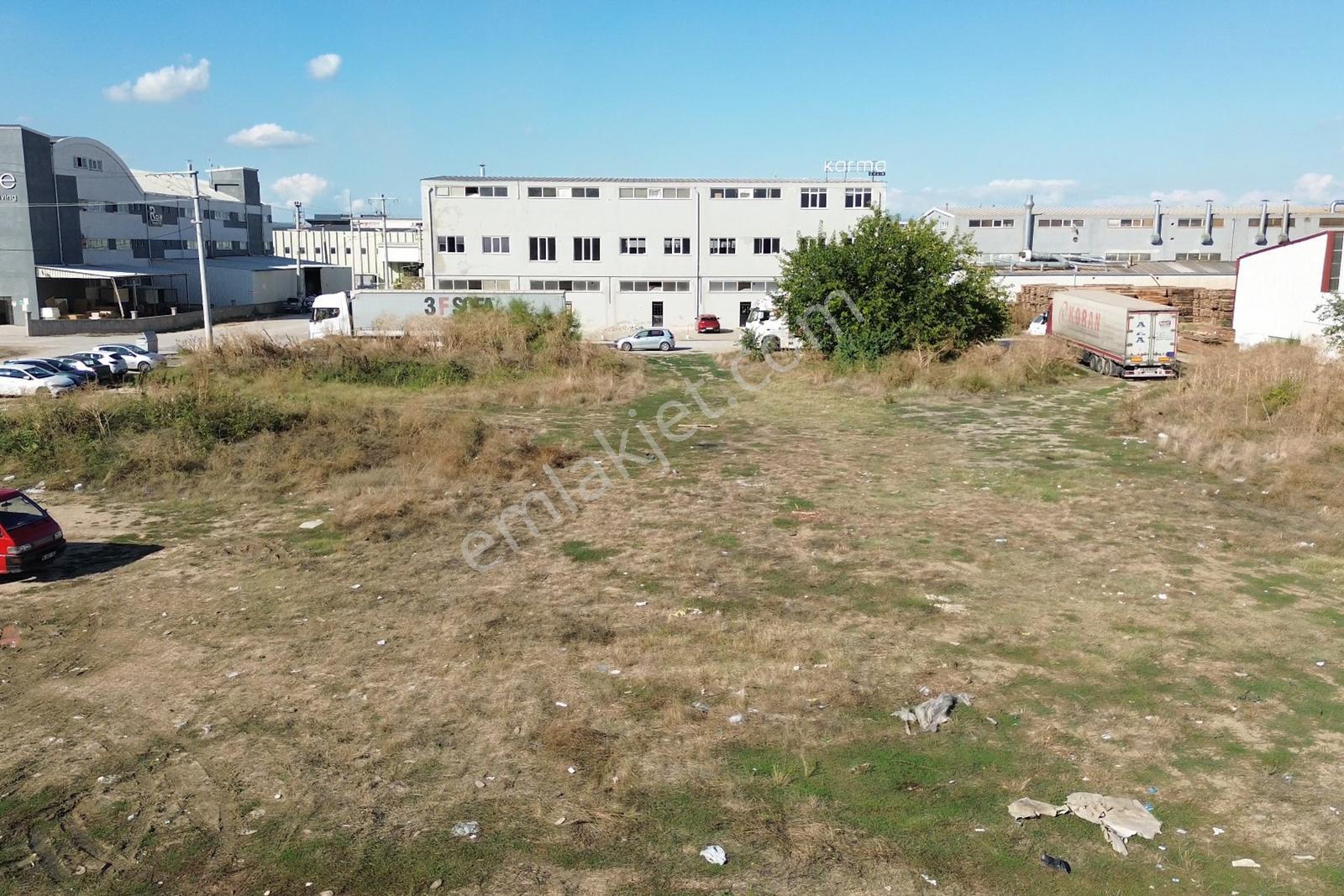 Remax Area'dan Ana Yola Cepheli Satılık Ticari-sanayi Arsa — fotoğraf 7
