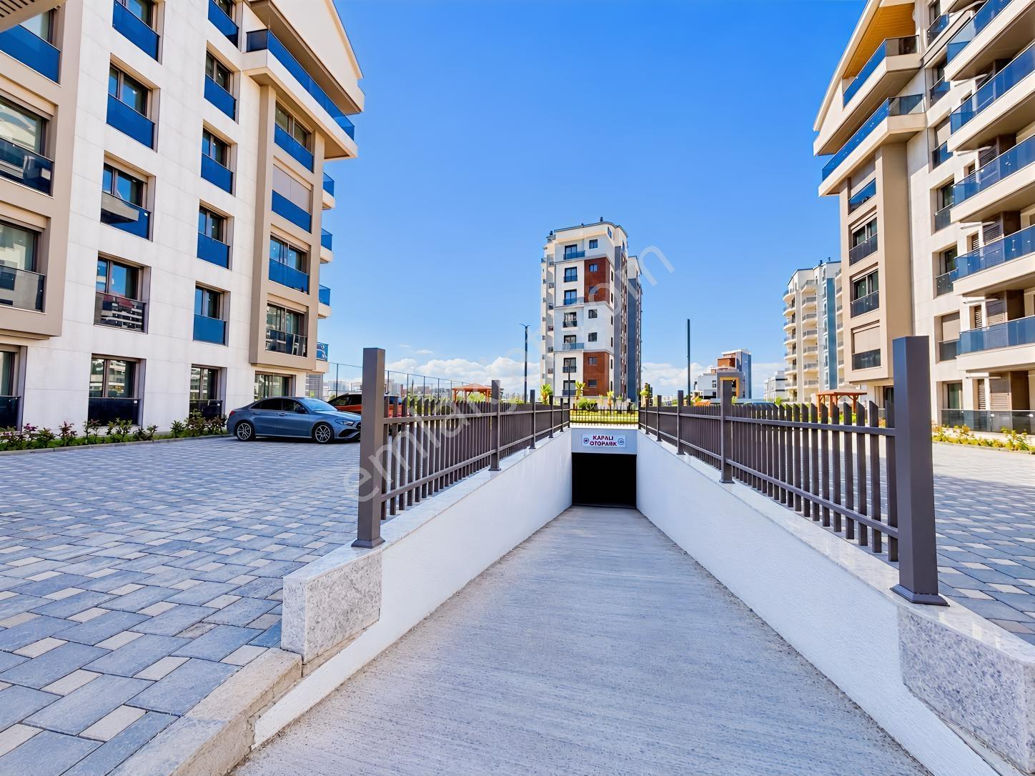 Altıntaş'ta 2+1 Site İçerisinde Kapalı Otoparklı Satılık Daire — fotoğraf 16