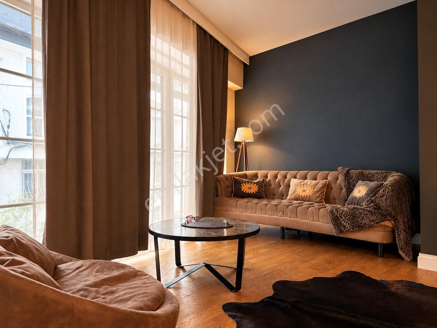 Gümüşsuyunda Modern Eşyalı Satılık 2+1 — fotoğraf 2