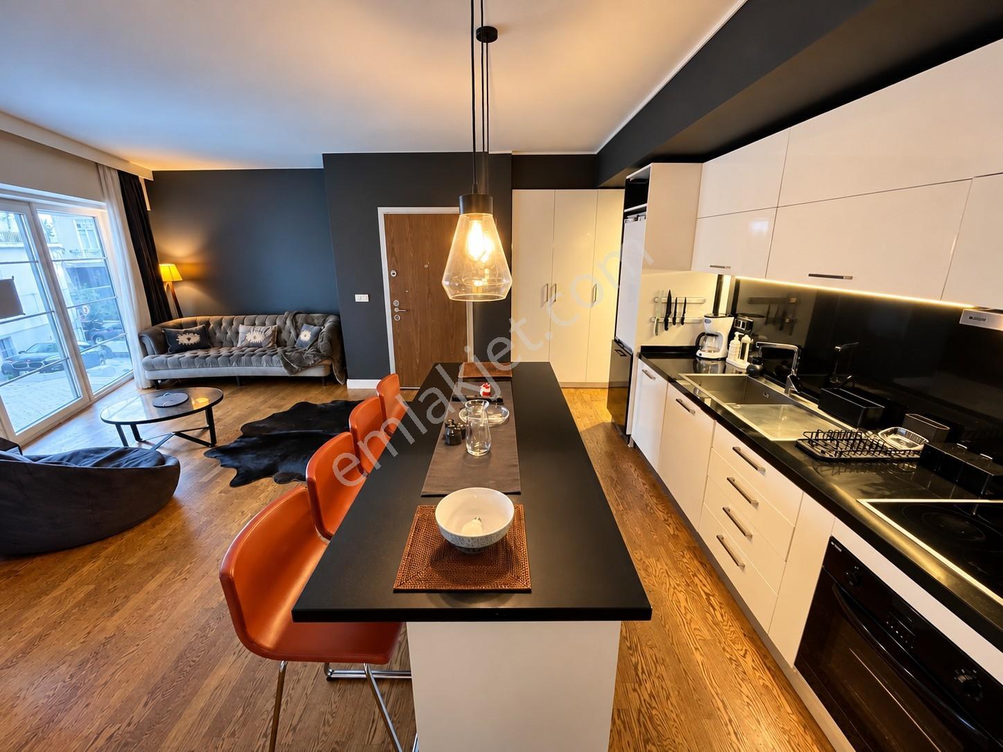 Gümüşsuyunda Modern Eşyalı Satılık 2+1 — fotoğraf 3