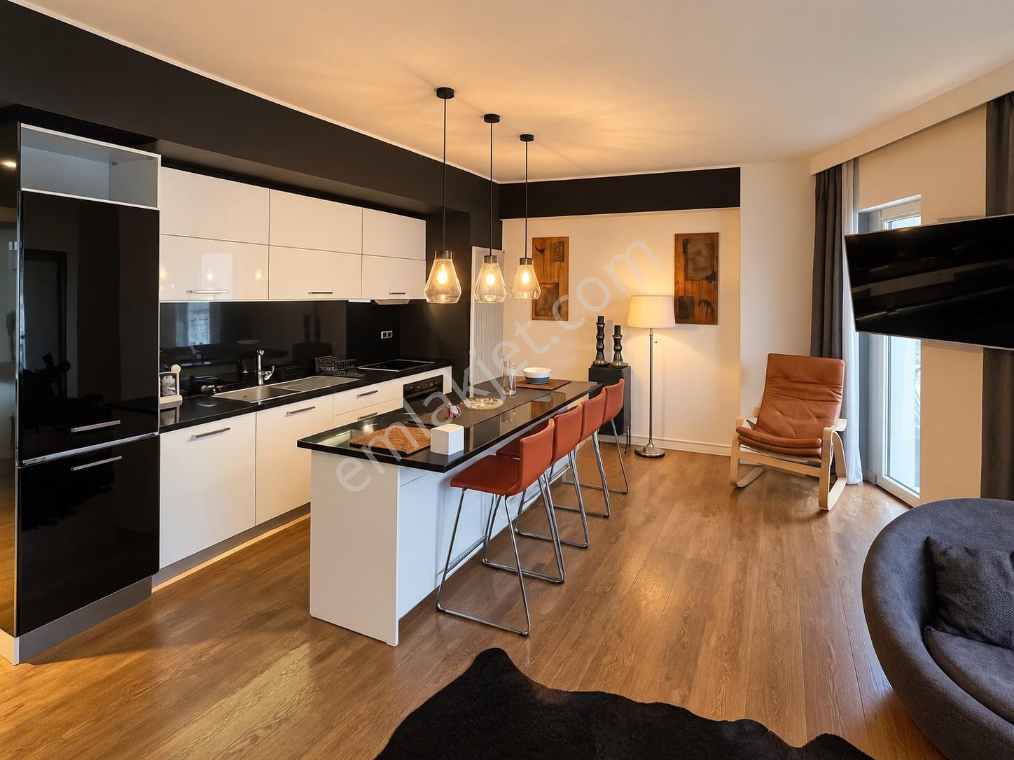 Gümüşsuyunda Modern Eşyalı Satılık 2+1 — fotoğraf 5