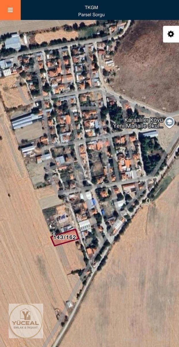Köy İçi Tek Tapu 1,286m2 Yol-su-elektirik Mevcut Satılık Arsa — fotoğraf 3