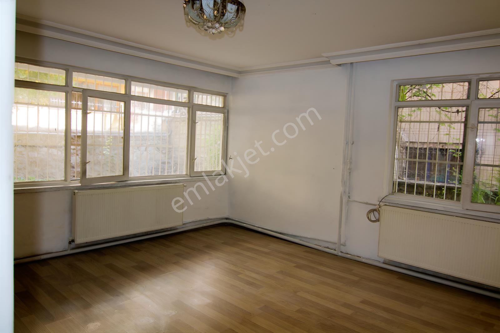 Aydınlıkevler Protokol Yolu Üzeri Satılık 3+1 Bahçe Keyfi Daire — fotoğraf 18
