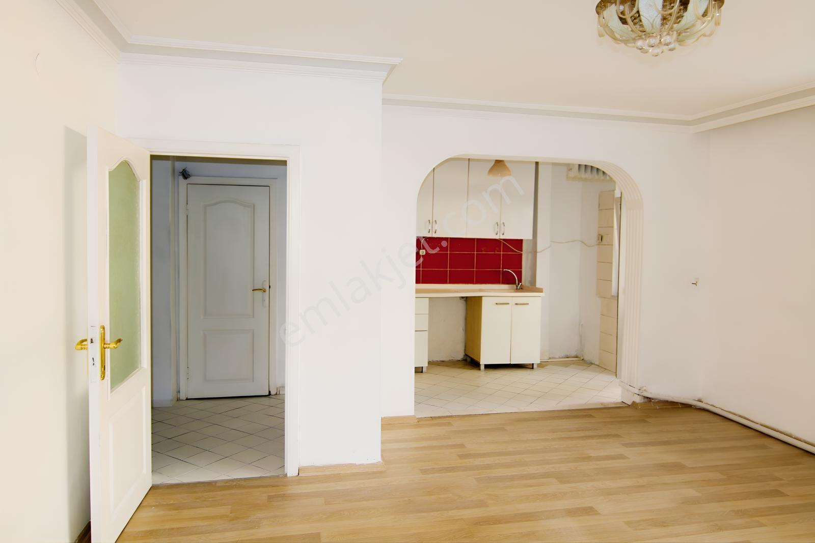 Aydınlıkevler Protokol Yolu Üzeri Satılık 3+1 Bahçe Keyfi Daire — fotoğraf 22