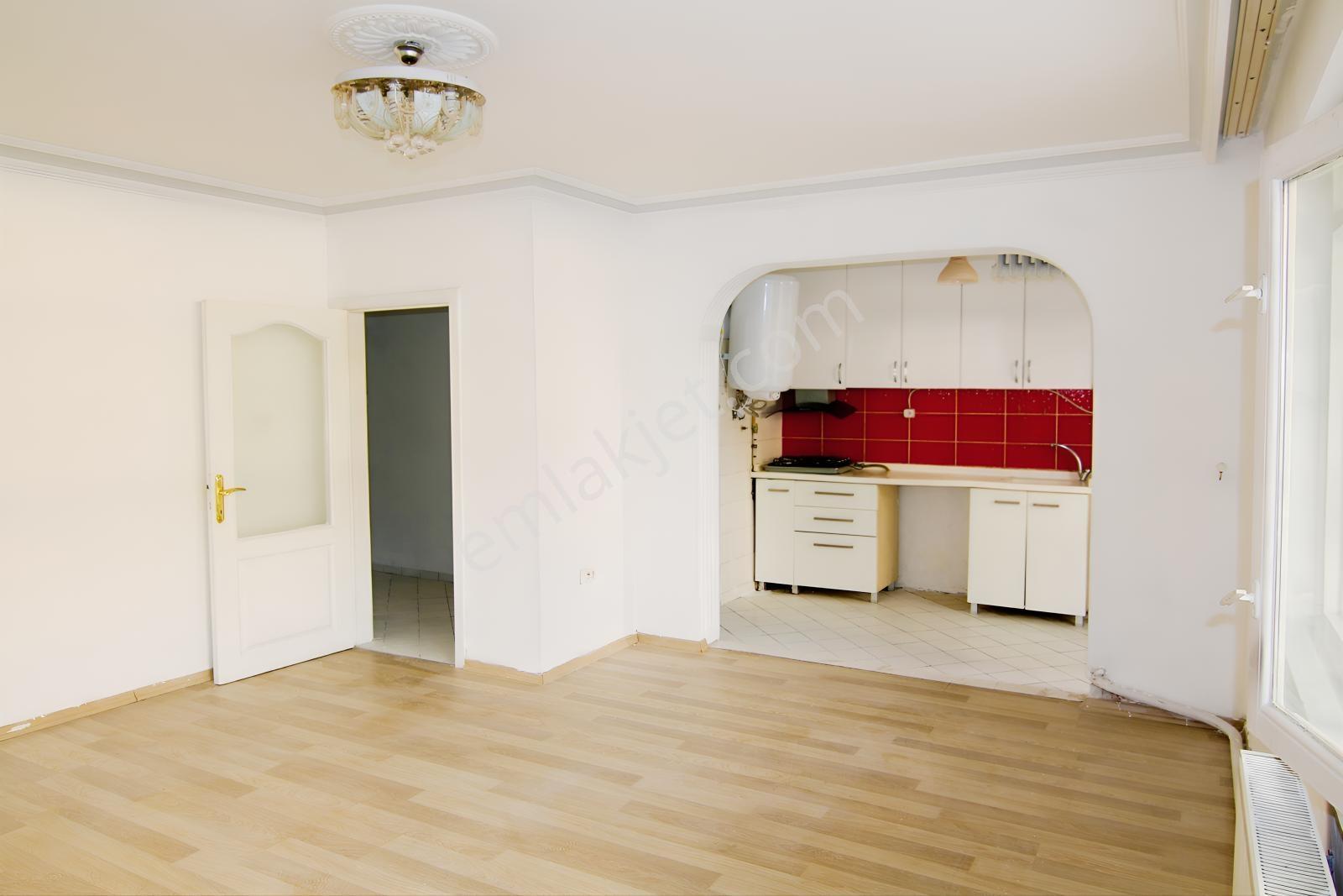 Aydınlıkevler Protokol Yolu Üzeri Satılık 3+1 Bahçe Keyfi Daire — fotoğraf 24