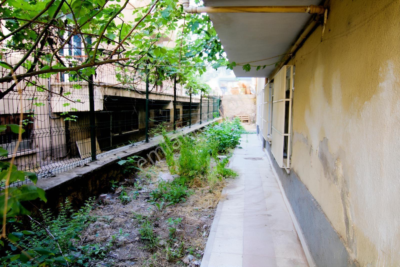 Aydınlıkevler Protokol Yolu Üzeri Satılık 3+1 Bahçe Keyfi Daire — fotoğraf 30
