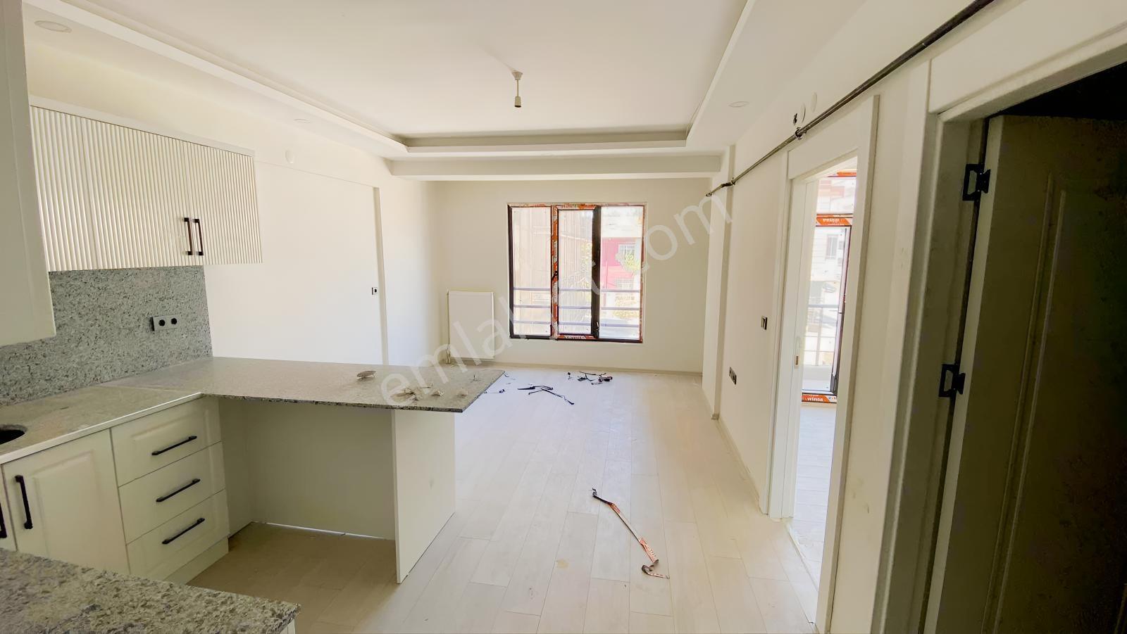 Ümit Emlak|sürsürü Merkezi Konumlu 2+0 Daire|kalan Son Daire — fotoğraf 20
