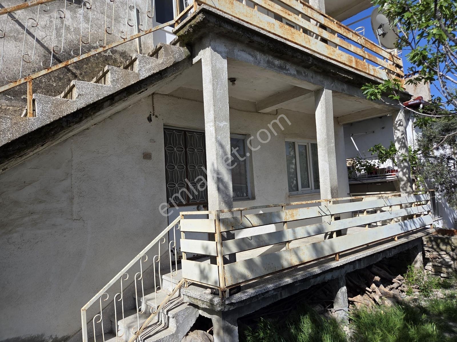 Artı'dan Savaştepe İstiklal'de 2kat 4 Daireli Komle Satılık Bina — fotoğraf 3