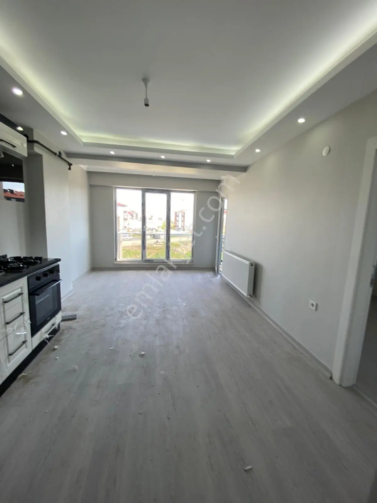 Çorlu Hatip Mahallesinde Geniş Satılık 1+1 Daire — fotoğraf 2