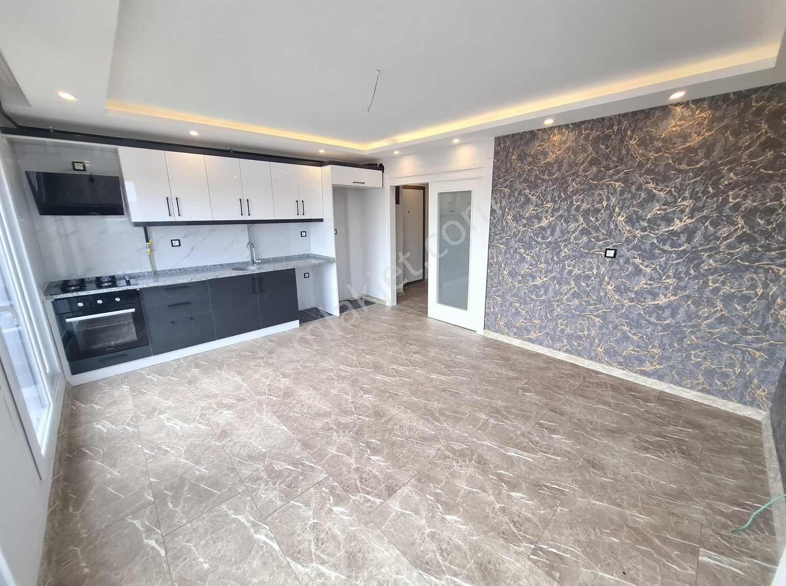 Yatay Mimari 3+1 İskanlı Ful Yapılı Masrafsız Satılık Daire — fotoğraf 2