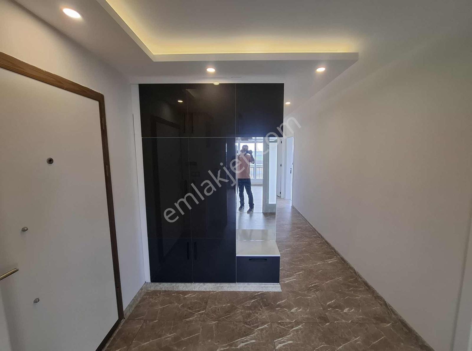 Yatay Mimari 3+1 İskanlı Ful Yapılı Masrafsız Satılık Daire — fotoğraf 4