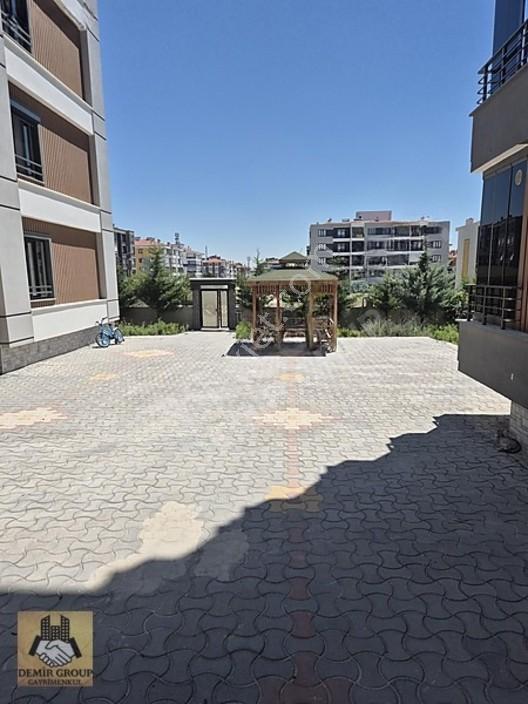 Akşemsettin'de Yakın Konumda, 2+1, 80m² Net, Arakat Satılık Dair — fotoğraf 4