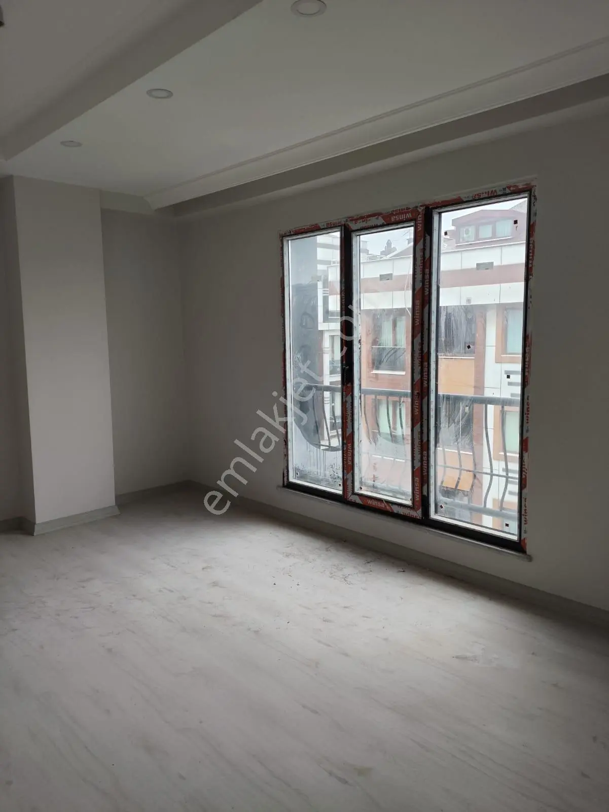 Bayrampaşa Yenidoğan Mahallesinde Yeni Binada Asansörlü 3+2/128m2/dubleks Satılık Daire — fotoğraf 4