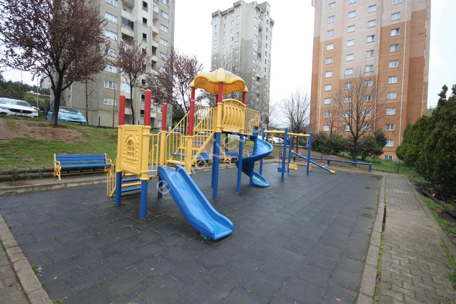 Tuzla Aydınlı Toki Konutları Ara Kat 2+1 Satılık Daire — fotoğraf 4