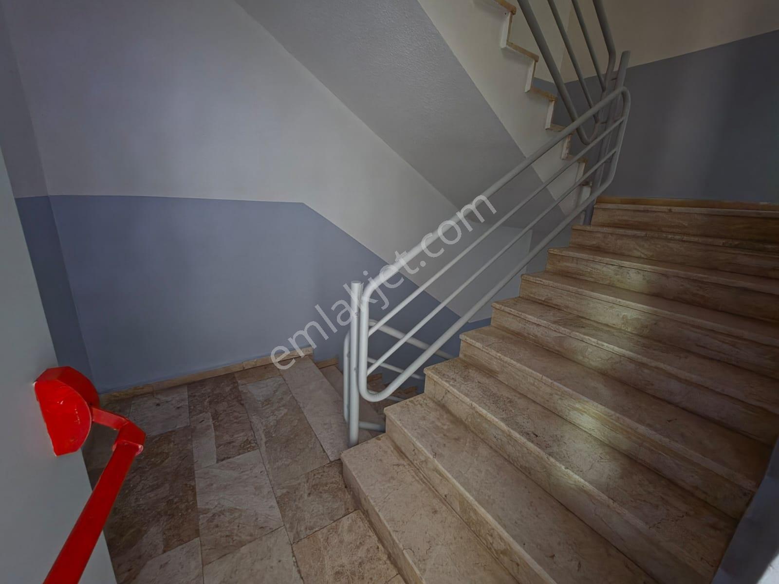 Tuzla Aydınlı Toki Konutları Ara Kat 2+1 Satılık Daire — fotoğraf 28