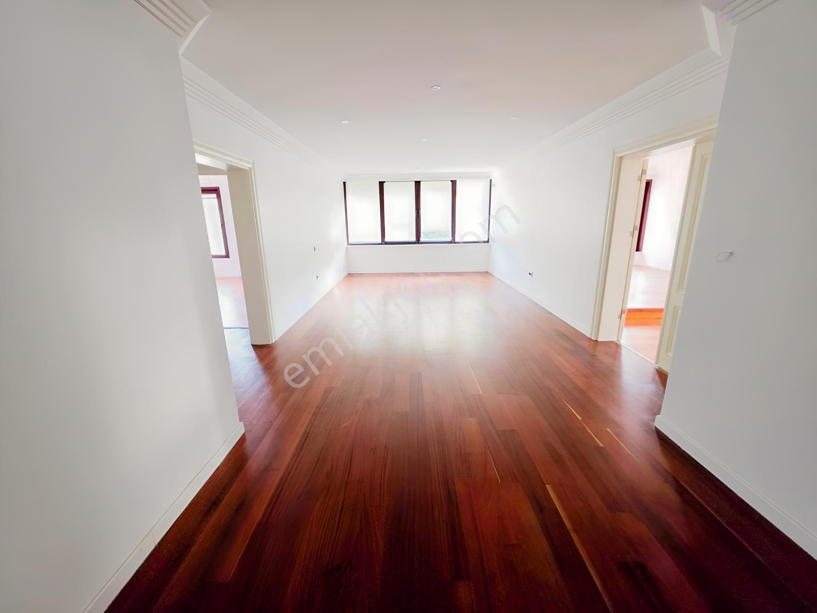 Tuzla Mercan'da Denize Sıfır Sitede 5+2 Ultra Lüks Satılık Villa — fotoğraf 16
