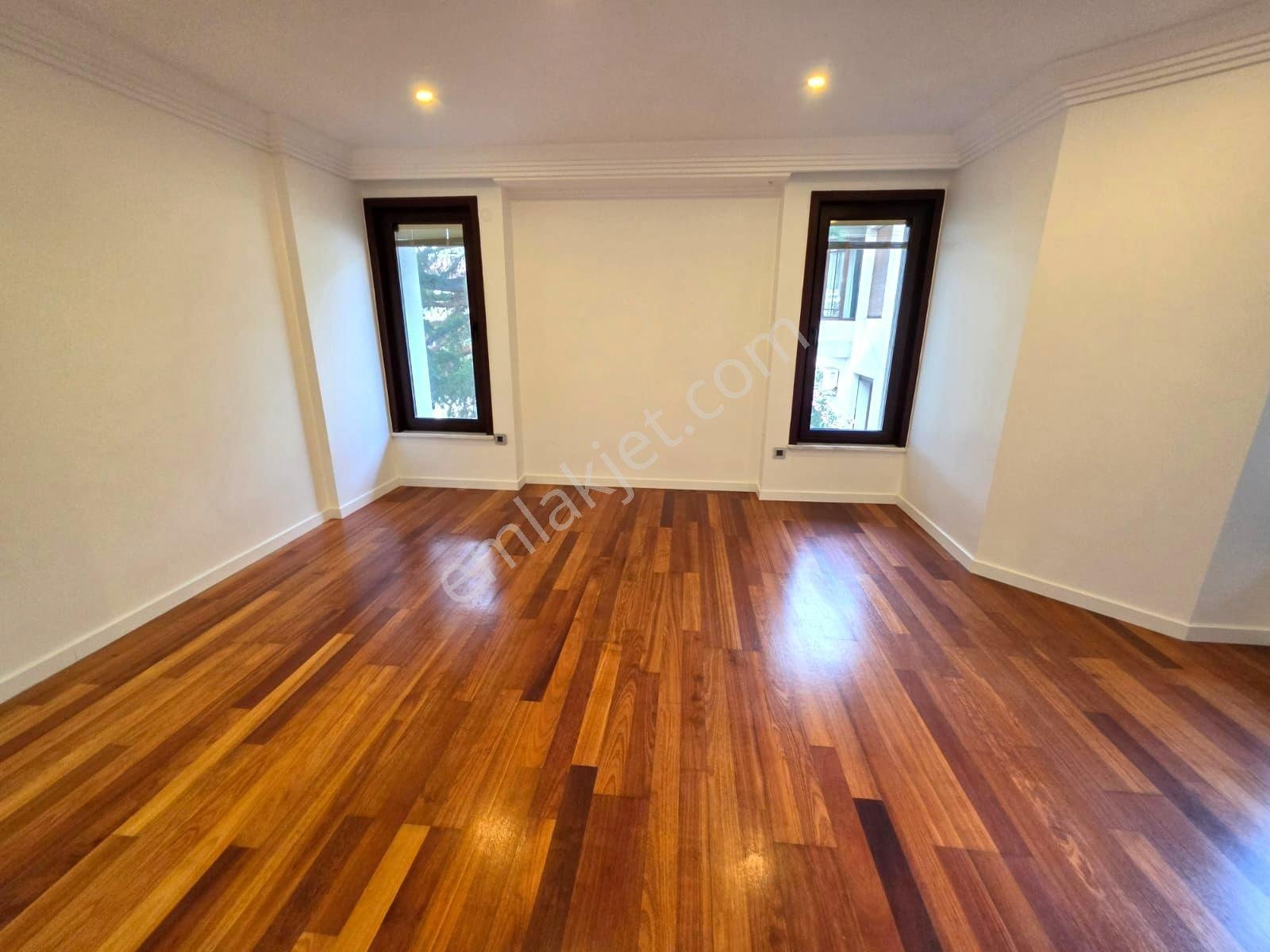 Tuzla Mercan'da Denize Sıfır Sitede 5+2 Ultra Lüks Satılık Villa — fotoğraf 27