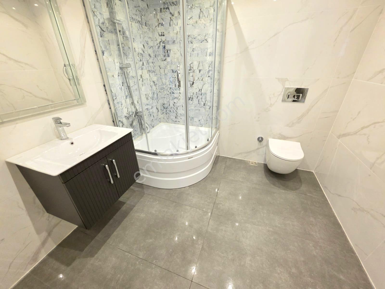 Tuzla Mercan'da Denize Sıfır Sitede 5+2 Ultra Lüks Satılık Villa — fotoğraf 28